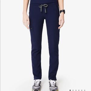 Figs skinny scrub pants